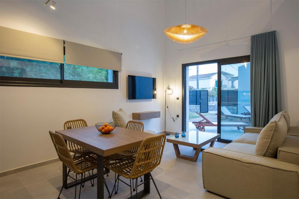 Seascape Villas Vassiliki - Beachfront Villas Ngoại thất bức ảnh